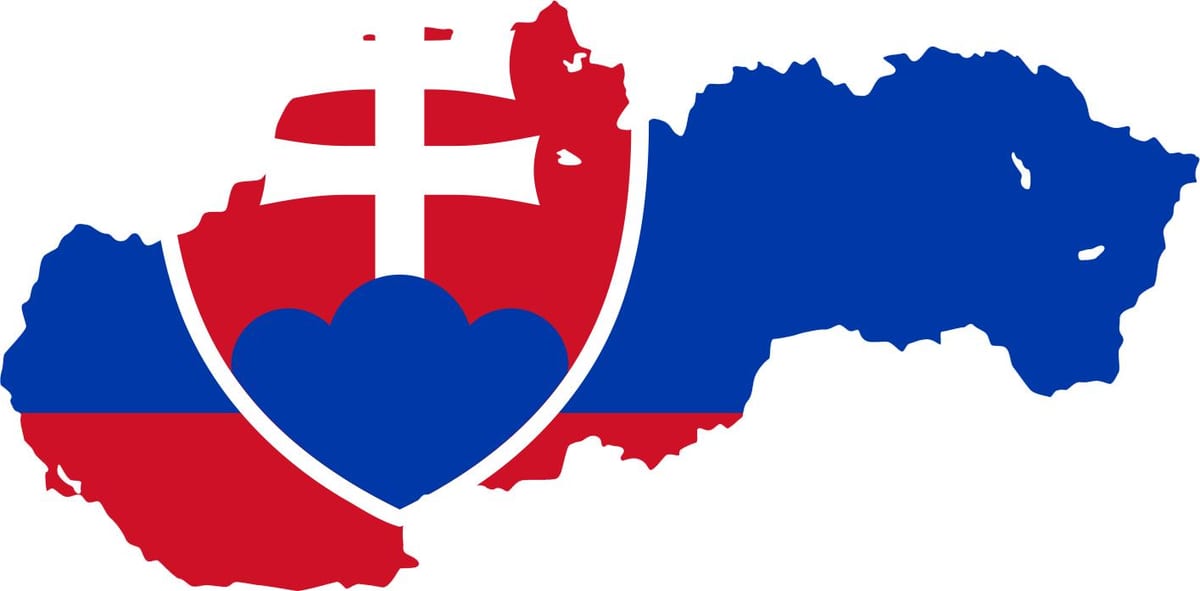 kort af Slóvakíu fána